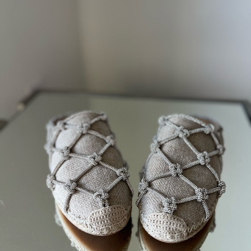 Like new VALENTINO GARAVANI Crystal-embellished linen espadrille mules $1,150 37 - Picture 9 of 13